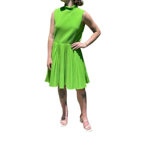 Vintage 1960s Womens Burt Stanley Lime Green Pleated Retro Mid Mod Mini Dress - Picture 13 of 13